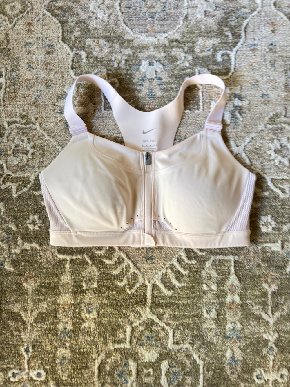 Nike Alpha Pale Pink Front-Zip High-Support Sports Bra Medium B/C Worn once.